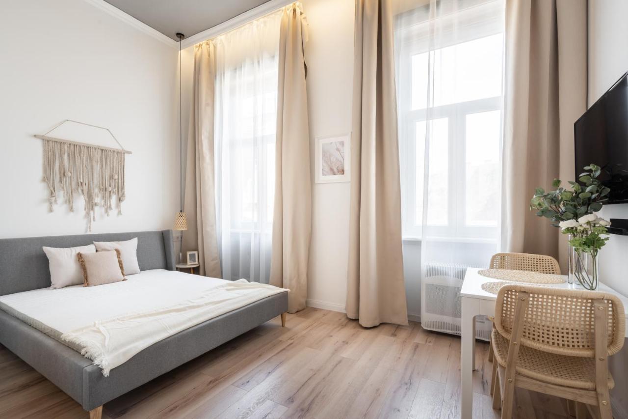 A62 - Akacfa Street Central Residence - Best Location By Bqa Boedapest Buitenkant foto