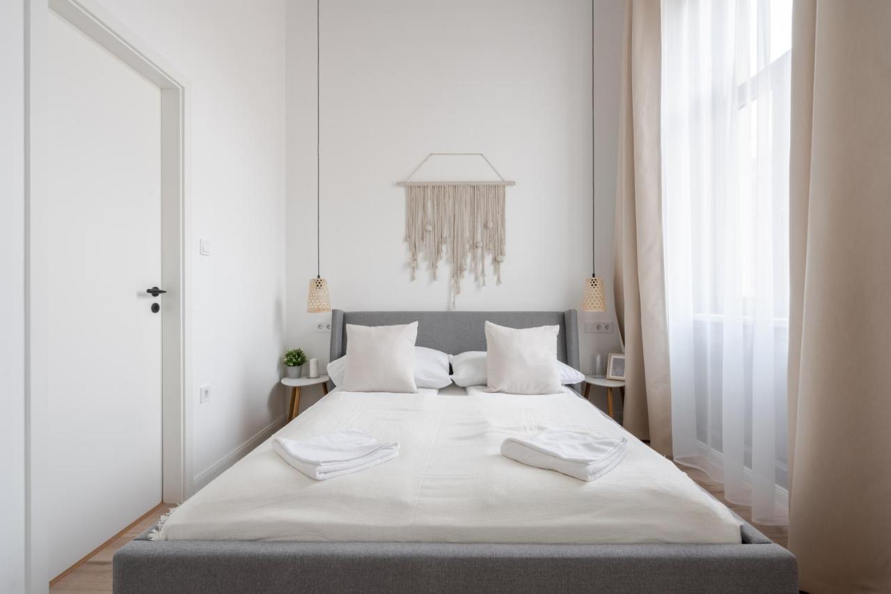 A62 - Akacfa Street Central Residence - Best Location By Bqa Boedapest Buitenkant foto