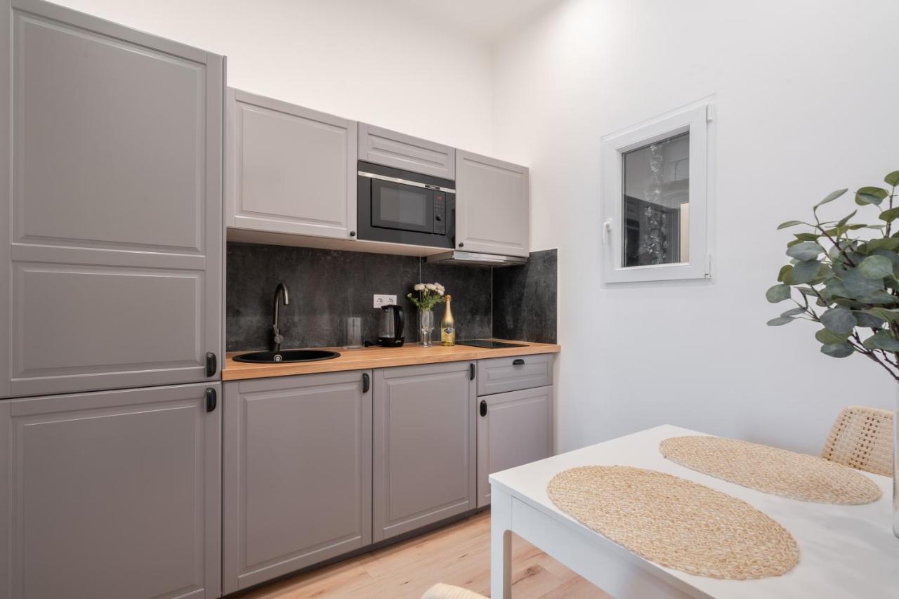 A62 - Akacfa Street Central Residence - Best Location By Bqa Boedapest Buitenkant foto