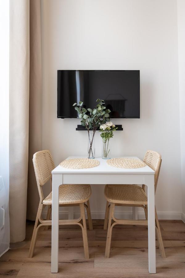 A62 - Akacfa Street Central Residence - Best Location By Bqa Boedapest Buitenkant foto