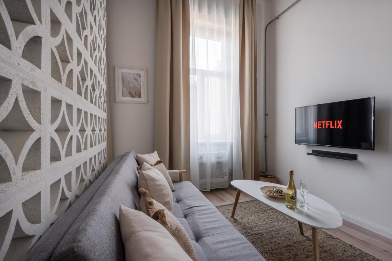 A62 - Akacfa Street Central Residence - Best Location By Bqa Boedapest Buitenkant foto